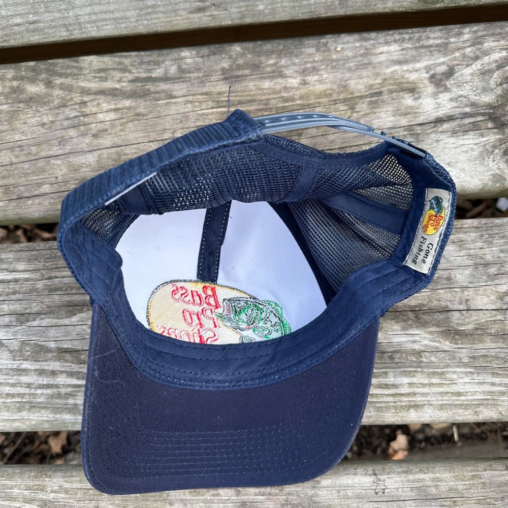 Bass Pro Shops Navy Blue White Mesh Trucker Hat Snapback Fishing Cap OS Gorpcore - Picture 6 of 8